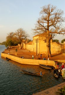 Activité du soir sur quais, Dagana