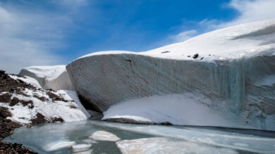 阿尼玛卿雪山冰川2 1 20050506