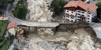 Vue aérienne des inondations dans la Vallée de la Roya, octobre 2020